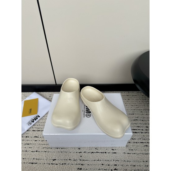 Maison Margiela Tabi Shoes