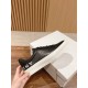 GIVENCHY Sneakers