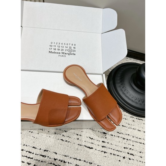 Maison Margiela Tabi Shoes