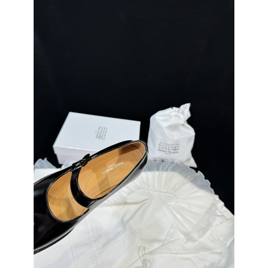 Maison Margiela Tabi Shoes