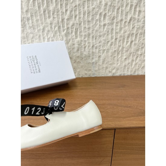 Maison Margiela Tabi Shoes