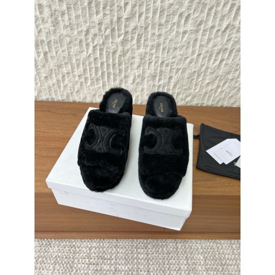 CELINE SLIPPERS