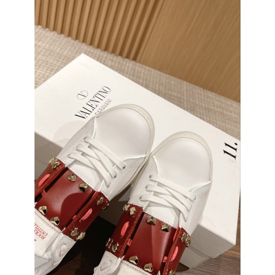 Valentino Sneakers