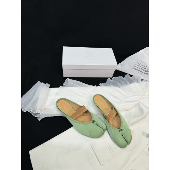 Maison Margiela Tabi Shoes