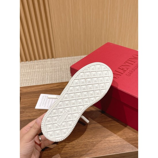 Valentino Sneakers