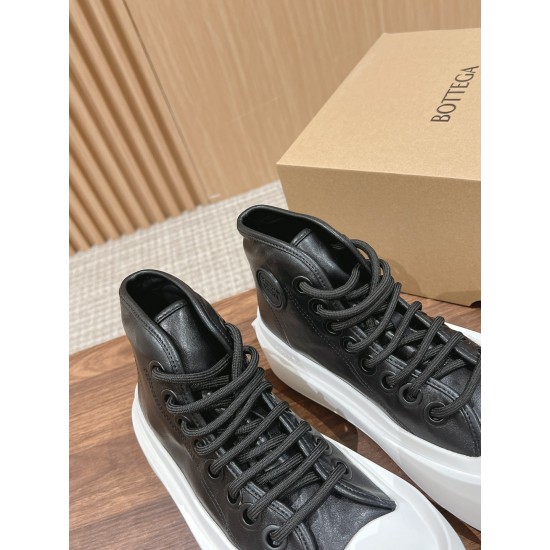 Bottega Veneta Sneakers