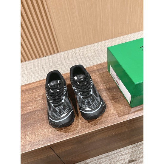 Bottega Veneta Sneakers