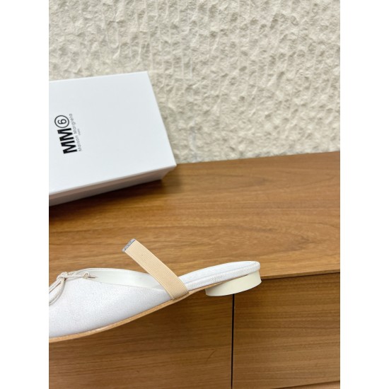 Maison Margiela Tabi Shoes