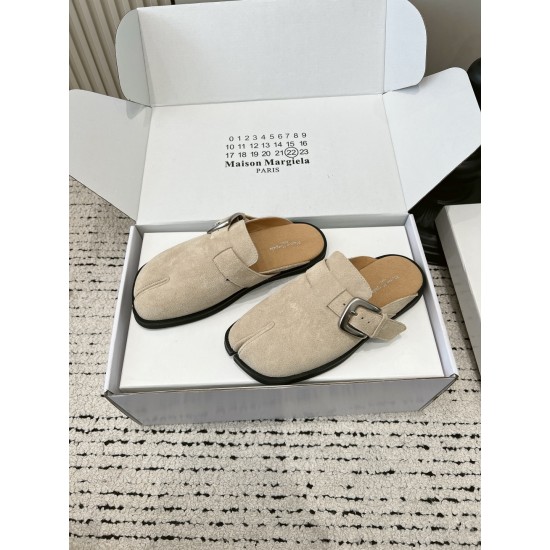 Maison Margiela Tabi Shoes
