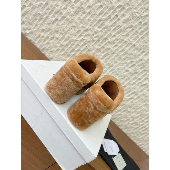 CELINE SLIPPERS