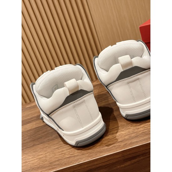 Valentino Sneakers