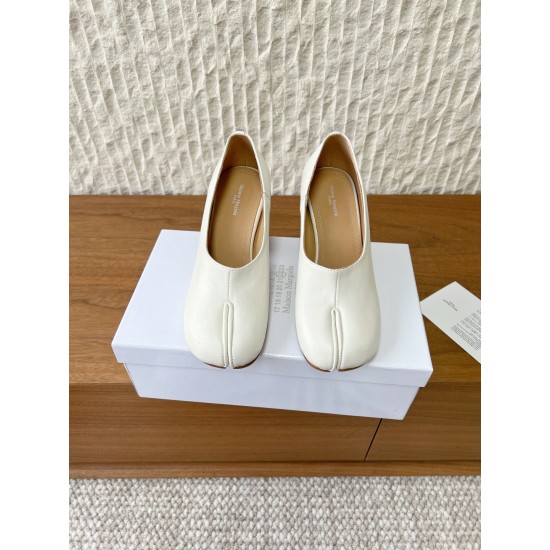 Maison Margiela Tabi Shoes