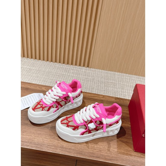 Valentino Sneakers
