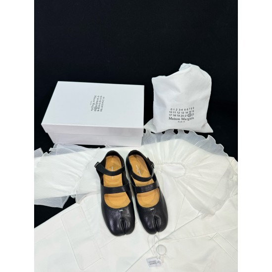 Maison Margiela Tabi Shoes