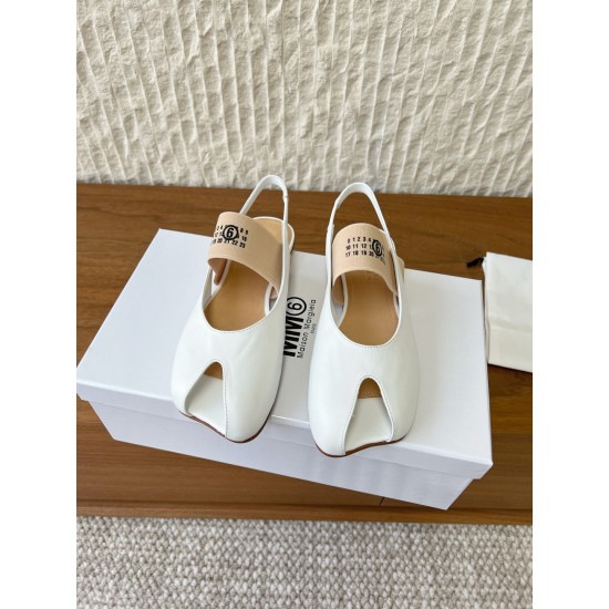 Maison Margiela Tabi Shoes