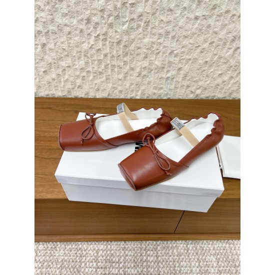 Maison Margiela Tabi Shoes