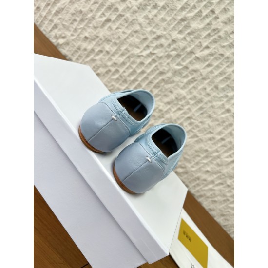 Maison Margiela Tabi Shoes