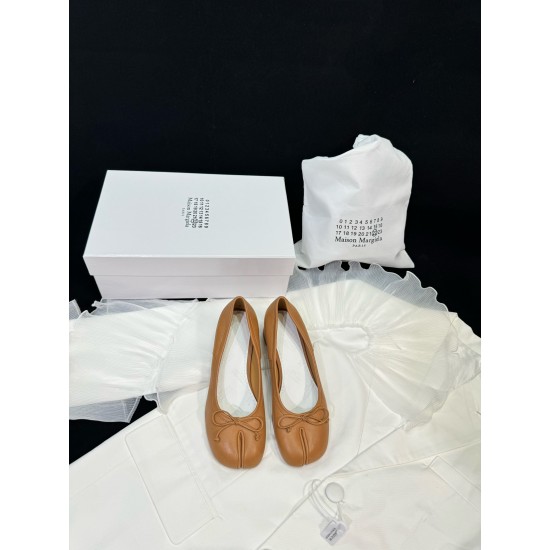 Maison Margiela Tabi Shoes