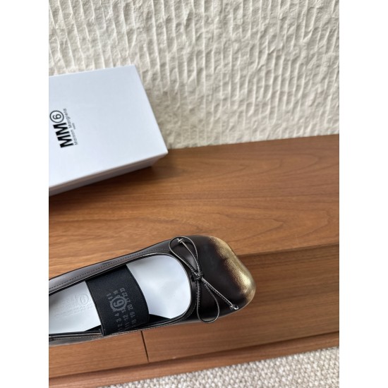 Maison Margiela Tabi Shoes