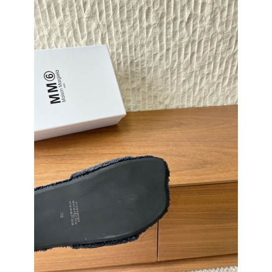 Maison Margiela Tabi Shoes