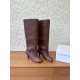 530GG279  Maison Margiela 玛吉拉 25ss秋冬新款 直筒 长靴不过膝 MM6家tabi分趾鞋靴 原版开模双层真皮鞋底 原版套楦鞋型很大方 搭配各种风格都轻松驾驭 小短腿的福音 上身瞬间秒变大长腿 上脚不被常规所拘束，随心所欲做自己～上脚炒鸡柔软舒适▪️鞋面：采用原版进口牛皮▪️内里垫脚：羊皮▪️大底：原版定制意大利双层真皮大底▪️Size：35-39（40.41定制不退不换）