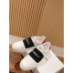 GIVENCHY Sneakers