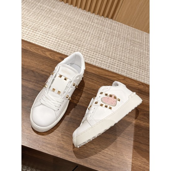 Valentino Sneakers