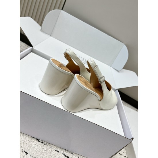 Maison Margiela Tabi Shoes