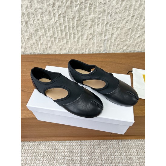 Maison Margiela Tabi Shoes