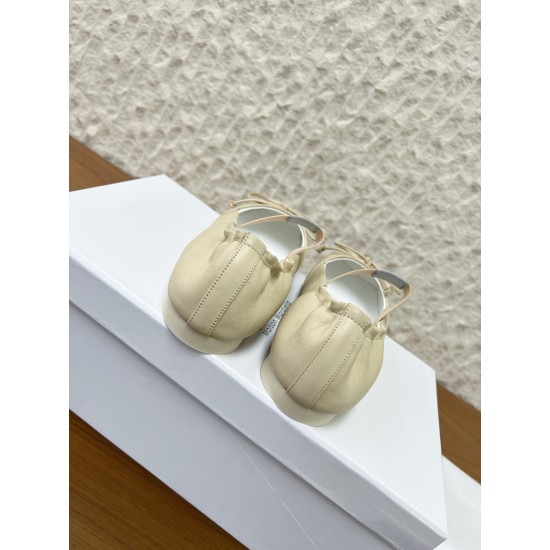 Maison Margiela Tabi Shoes