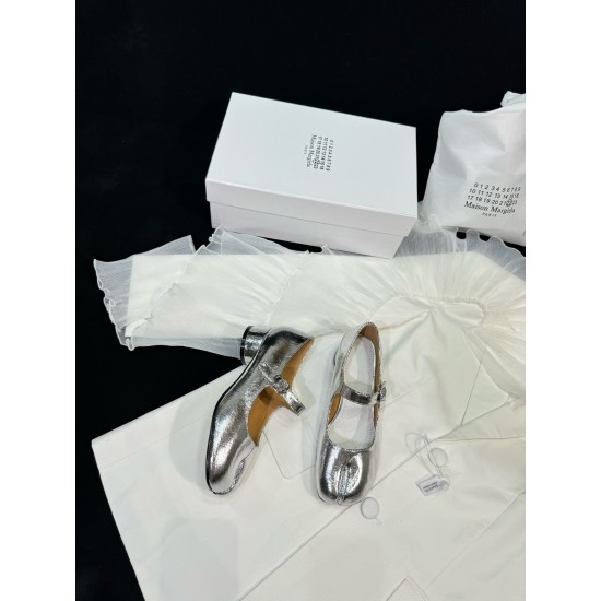 Maison Margiela Tabi Shoes
