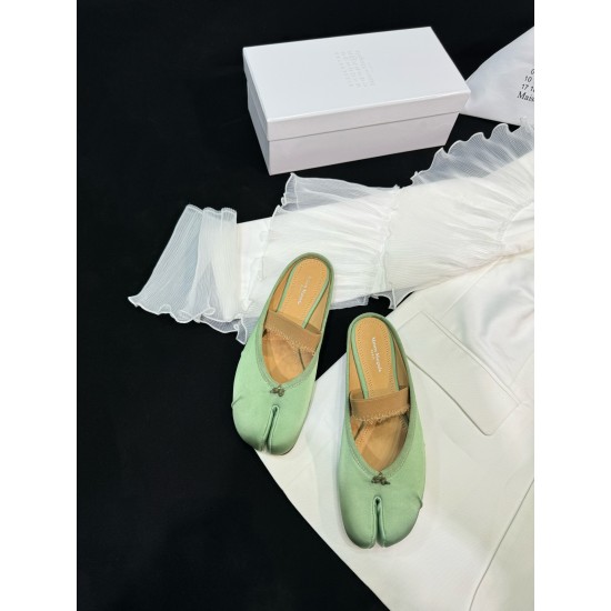 Maison Margiela Tabi Shoes
