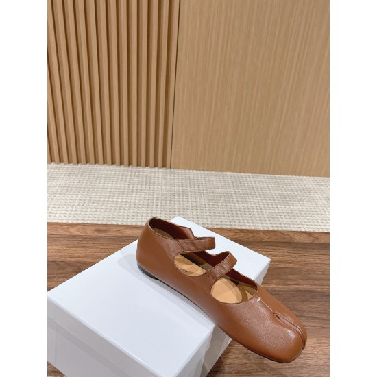 Maison Margiela Tabi Shoes