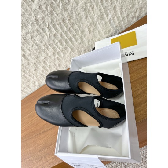 Maison Margiela Tabi Shoes