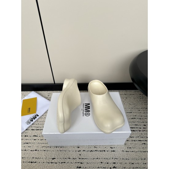 Maison Margiela Tabi Shoes