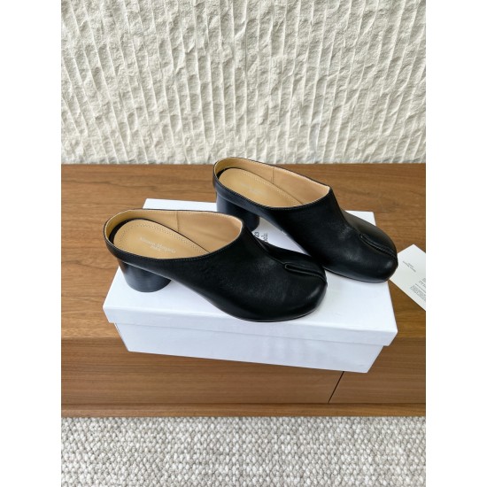 Maison Margiela Tabi Shoes