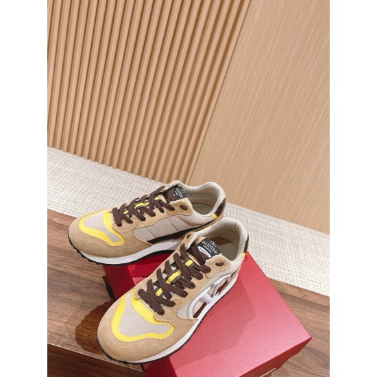 Valentino Sneakers