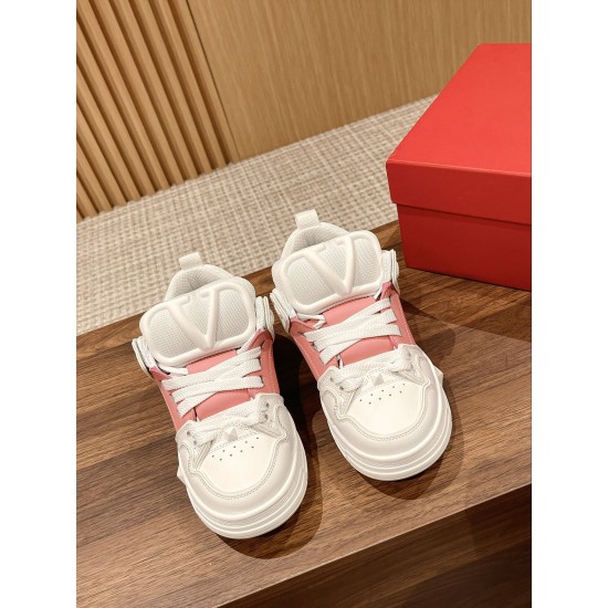 Valentino Sneakers