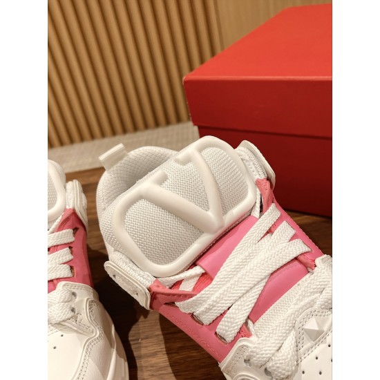 Valentino Sneakers