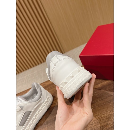 Valentino Sneakers