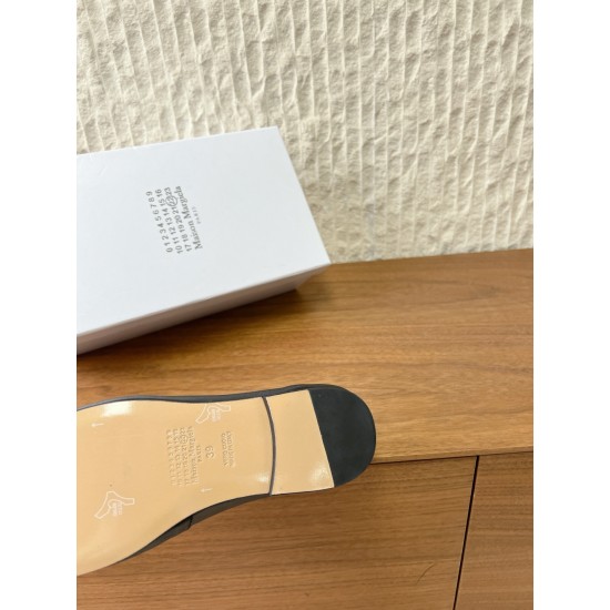 Maison Margiela Tabi Shoes