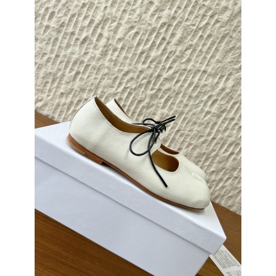 Maison Margiela Tabi Shoes