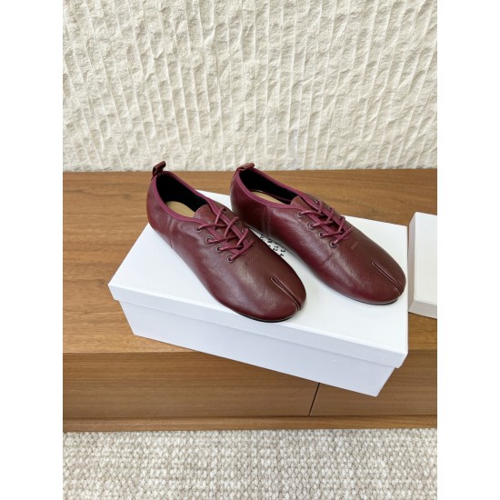 Maison Margiela Tabi Shoes
