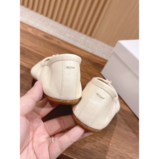 Maison Margiela Tabi Shoes