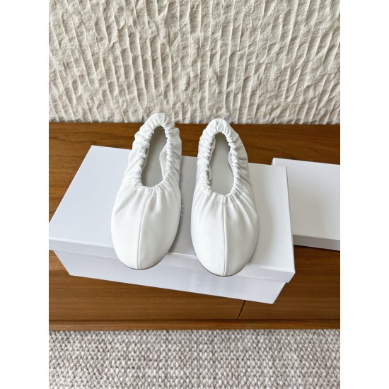 Maison Margiela Tabi Shoes