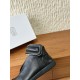 360（男码+10）G295 Maison Margiela 马吉拉 25ss秋冬新款马吉拉Future Sneaker复古 高帮 休闲鞋MM6作为这两年最受欢迎的鬼才设计师品牌设计简单、奢华的质感让你爱不释手  不想满大街撞款的可以看看这个品牌，比较小众却又是那么好搭配ins、小红书随处可见这个品牌的身影 ▪鞋面：采用原版进口牛皮▪内里垫脚：丝绸羊皮▪大底：原版定制防滑橡胶大底▪码数：35-44（女码40，男码45.46.47.48定做不退换）