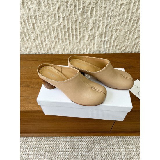 Maison Margiela Tabi Shoes