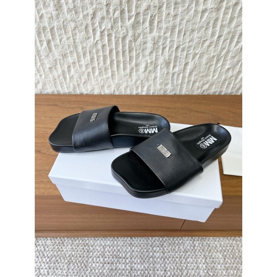 Maison Margiela Tabi Shoes
