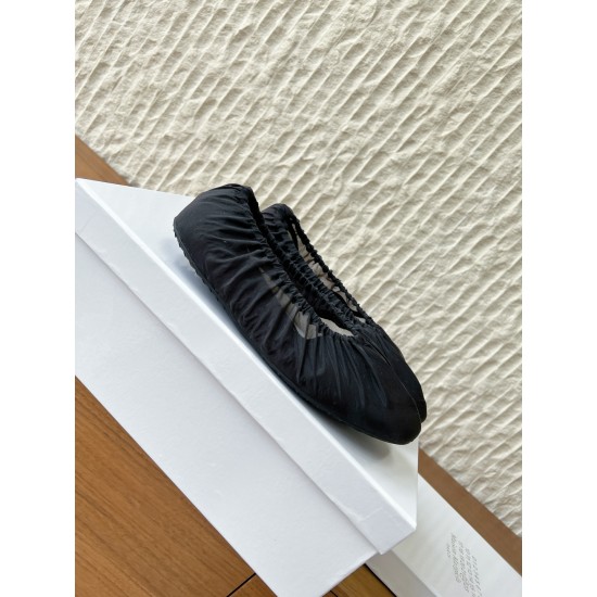 Maison Margiela Tabi Shoes