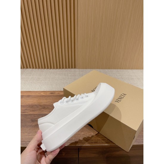 Bottega Veneta Sneakers